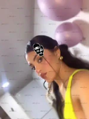 Usaquen. Soy CosteñA Por Primera Vez En La Ciudad; Universitaria Arrecha Sexosa, Escorts en Bogotá, Colombia — 20 años