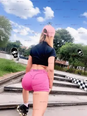 19 AñOs Kataleya Patinadora Profesional De, Escorts en Ibagué, Colombia — 22 años