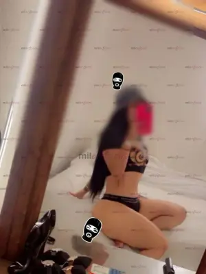 Alyssa Cossio Modelo De La Boutique Vip En Oaxaca, Escorts en Guadalajara, México — 19 años