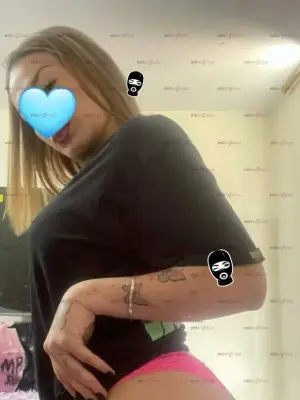 Hola Cielo Soy Una Tierna Y Decente Chica Dispuesta A Divertirse Con Tigo Solo D, Escorts en Bogotá, Colombia — 24 años