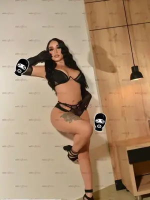 Tifanny Universitaria Deliciosa La Mejor Actitud, Escorts en Medellín, Colombia — 37 años