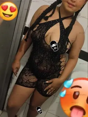 Venezolana Con Grandes Atributos Para Una Paja Rusa Bien Arrecha, Escorts en Bogotá — 18 años