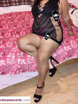 400 Disponible Madurita Hot Extrovertida Sensual, Escorts en Guadalajara, México — 18 años