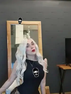 Elegante, Escorts en Querétaro — 24 años