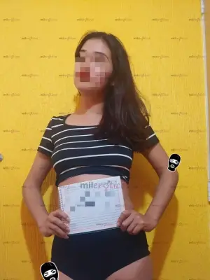 Universitaria, Escorts en Aguascalientes — 20 años