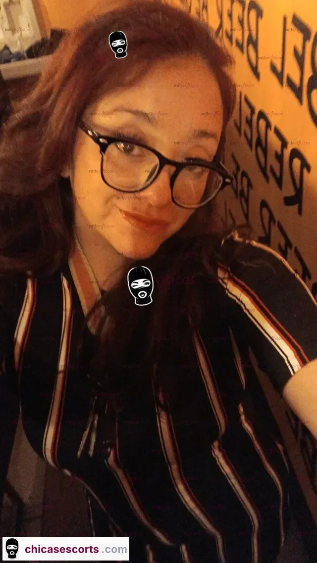 Foto de Alineee Una Chica Diferente Alas Que Acostumbras En El Ramo — imagen 4