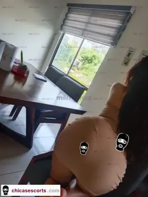 Hola Soy Natasha Y Estoy Activa Para Complacerte R, Escorts en Guadalajara — 18 años