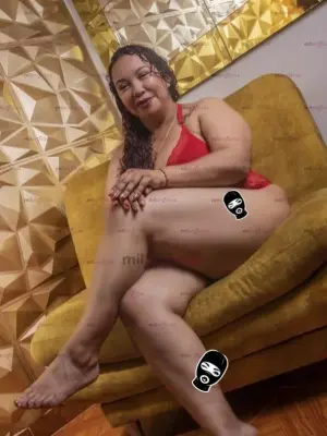 Rica Gordita Deseosa Con Culo Grande Tetas Paraditas Vagina HúMeda QuerráS Repet, Escorts en Bogotá — 18 años