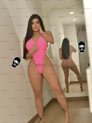 Soy Joha Una Jovencita Universitaria Con Muchas Ganas De Hacer Cositas Ricas, Escorts en Medellín, Colombia — 18 años