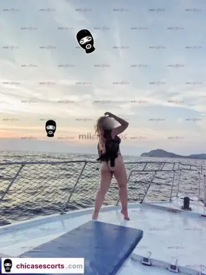 Tu Princesa Putita, Escorts en Bogotá, Colombia — 18 años