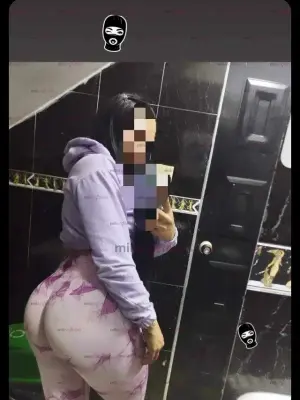 Venta De Contenido Pack Chat Caliente Domicilios, Escorts en Bogotá, Colombia — 18 años
