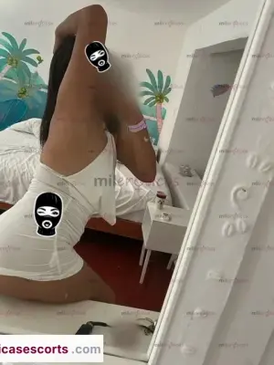 Chica De Fuego Natural Y Dispuesta A Cumplir Tus FantasíAs Kenia 23, Escorts en Bogotá — 19 años