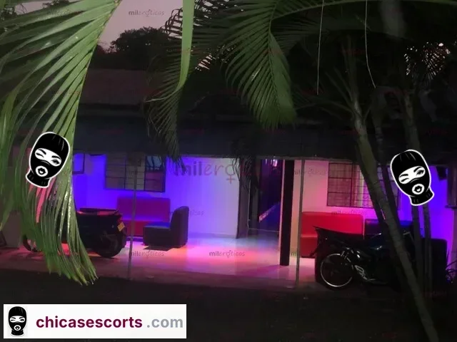 Foto de Club Canelas Exclusivo 24 7 Con Zona Vip Y Habitaciones Privadas Al Norte — imagen 4