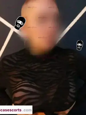 Modelo Alternativa Tatuada Con Piercings EróTicos Apto Privado En Chapinero, Escorts en Bogotá — 32 años