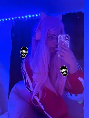 Novia Cosplayer Ninfomana Adicta Al Anal Y Grabar, Escorts en Bogotá — 20 años