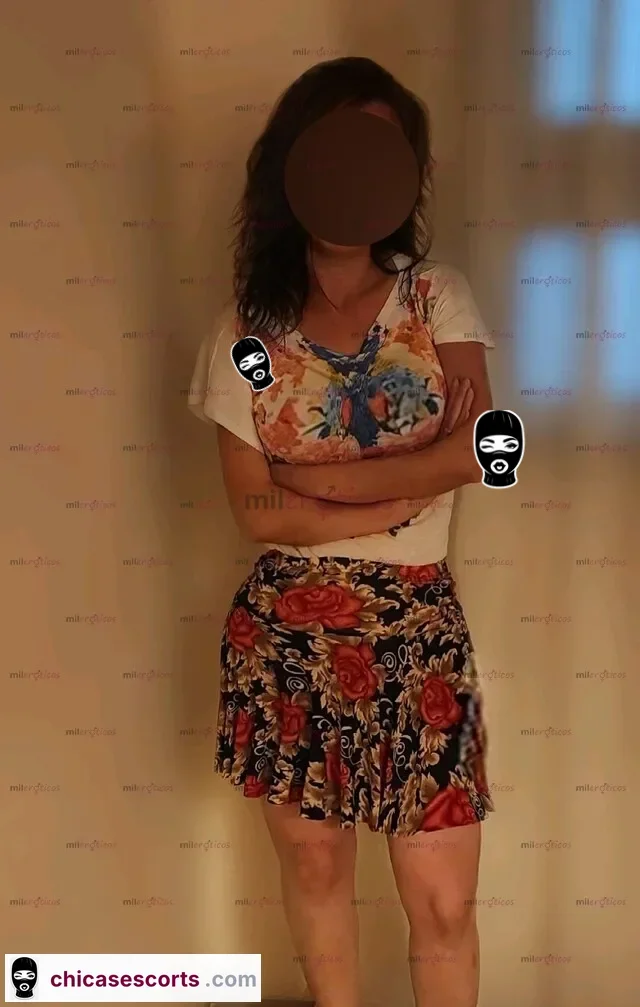 Foto de Pzzhola Estudiante Con Deliciosas Curvas De TentacióN Para Tu Deleite — imagen 3