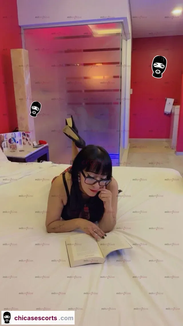 Foto de Tu Maestra Hoy Quiere Verga. ¿ Me Daras ? — foto de perfil verificado