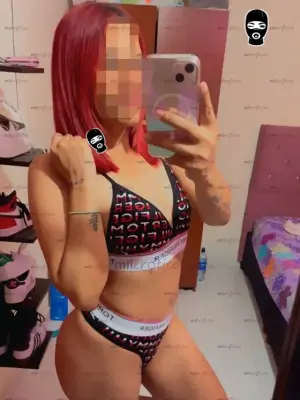 Flaquita Estrechita Peli Roja Disponible En Tu Cuidad Para Complacerte, Escorts en Bogotá — 20 años