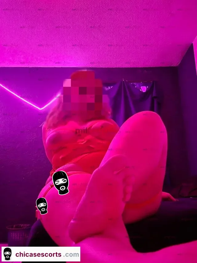 Foto de Putita Curvy Muy Cachonda Con Tetas Enormes $$$500$$ X 20min — imagen 4