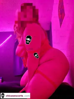 Putita Curvy Muy Cachonda Con Tetas Enormes $$$500$$ X 20min, Escorts en Querétaro — 24 años