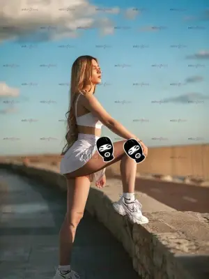 Rubia 18 AñOs Jovencita De Mente Abierta Blankita De Vagina Rosadita, Escorts en Medellín, Colombia — 18 años