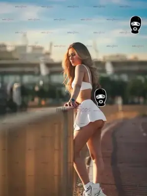 Rubia 18 AñOs Jovencita De Mente Abierta Blankita De Vagina Rosadita, Escorts en Medellín, Colombia — 18 años