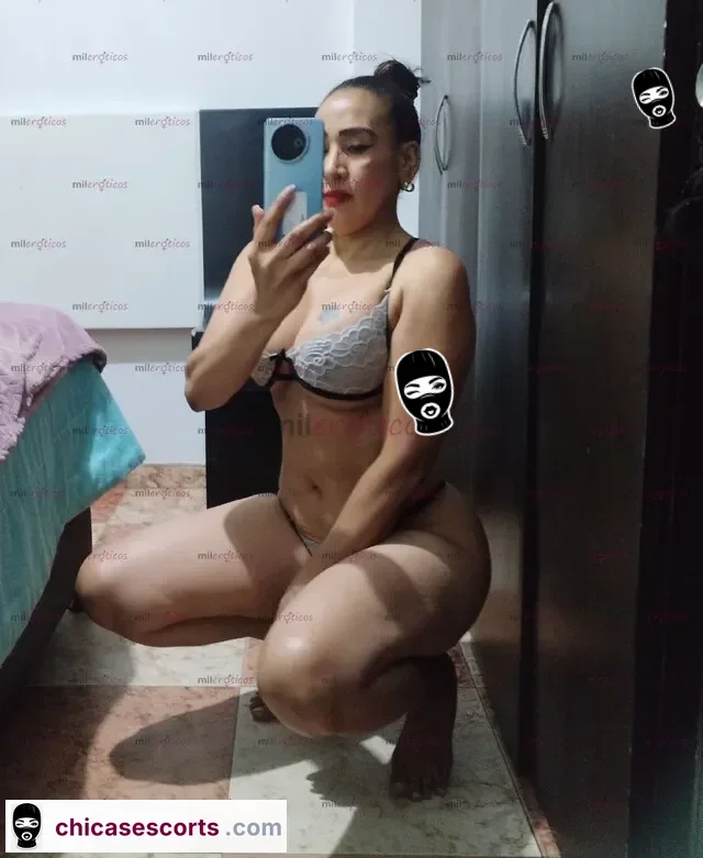 Foto de Tu Reina Con Un Cuerpo Que Pide Ser Devorado Y Pechos Llenos De Deseos — imagen 7