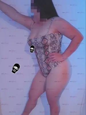 Chaparrita Con Jugosas Tetas Y Mis Nalgotas Que Rebotaran Rico Ensima De Ti Amor, Escorts en Mérida, México — 19 años