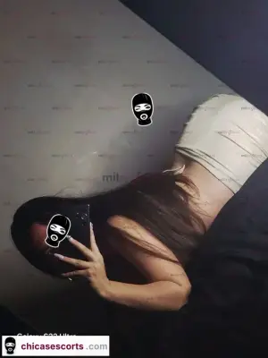 Cogeme Del Cuello Mientras Jalas Mi. Largo Pelo, Escorts en Bogotá, Colombia — 36 años