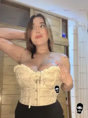 Colombiana Con Senos Naturales Enormes Para Darte Placer, Escorts en Guadalajara — 21 años