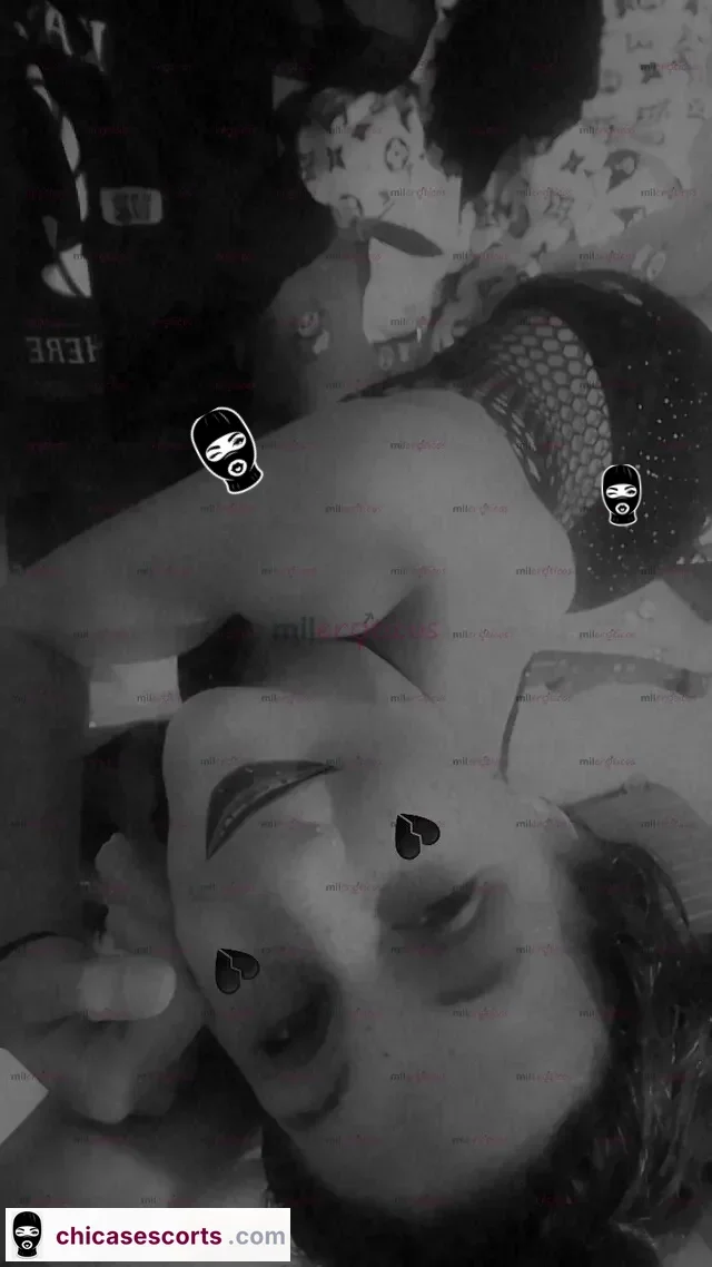 Foto de Hermosa Y Descomplicada Flaca Disponible — foto de perfil verificado