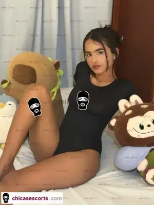 Tierna Carita Linda Flaquita Extrovertida, Escorts en Bogotá — 18 años