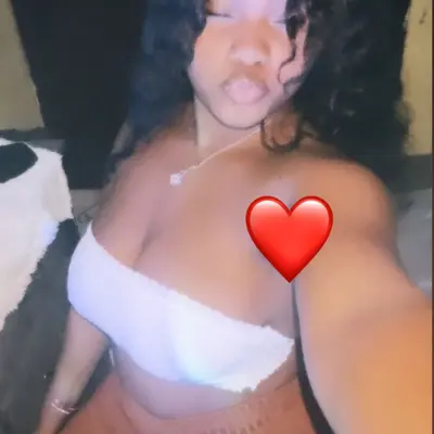 Angela, Encuentros en Santiago — 22 años