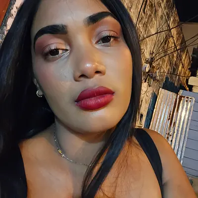 Elizabeth, Encuentros en Puerto Plata — 32 años