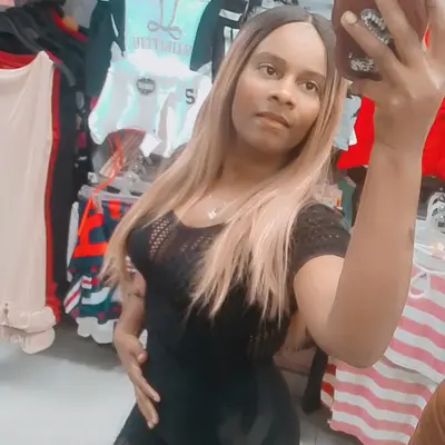 Niurka Guzman, Encuentros en Santo Domingo — 32 años