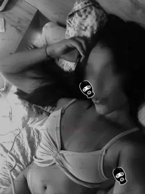 Chica Discreta Y Sensual, Escorts en Cali, Colombia — 18 años