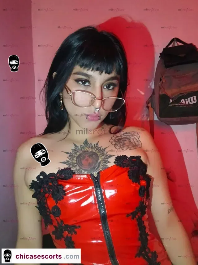 Foto de Emma Hermosa Jovencita Con Curvas Deliciosas Ganocita — foto de perfil verificado