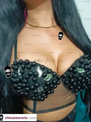 Hermosa Escort Vip Apasionada De Piel Canela A Domicilio, Escorts en Bogotá — 18 años