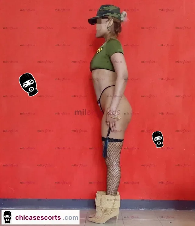 Foto de Sargento Cleopatra Aquí Se Obedece Sin Cuestionar. — imagen 5